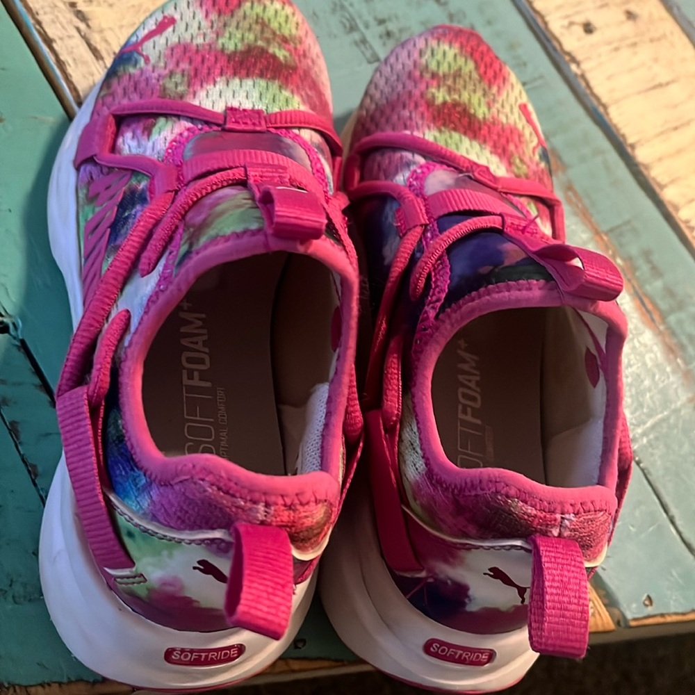 Kids shoes